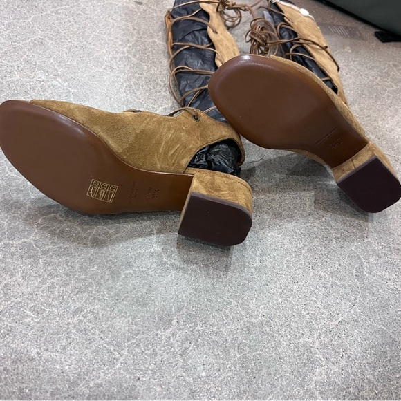 SAINT LAURENT BABIES KNEE HEIGHT GLADITATOR SANDALS - Picture 4 of 13